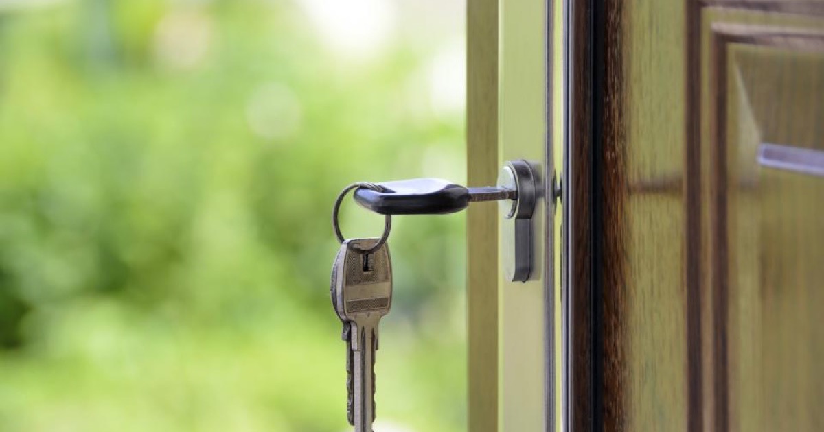 A 50-Point Credit Score Gap Cost Me $9,000 on My Mortgage